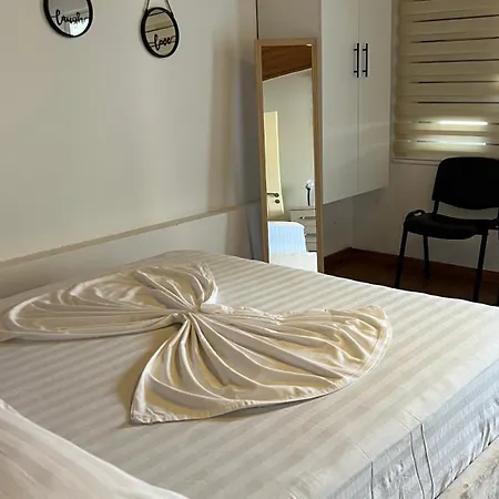 Cozy Little House شقة